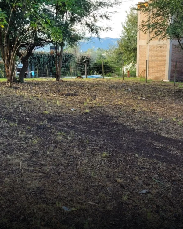 Lote de 600 m² a 400 metros del lago - Foto 4